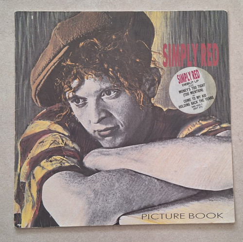Simply red picture book - red,